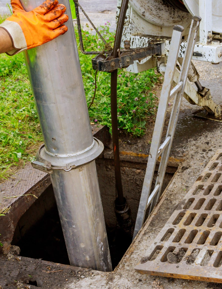 cleaning-the-sewer-system-newport-wa